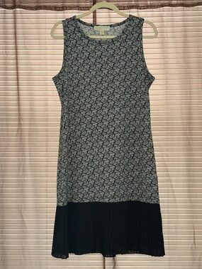 MICHAEL Michael Kors Black White Sleeveless Paisley Flapper Midi Dress w/ pleats